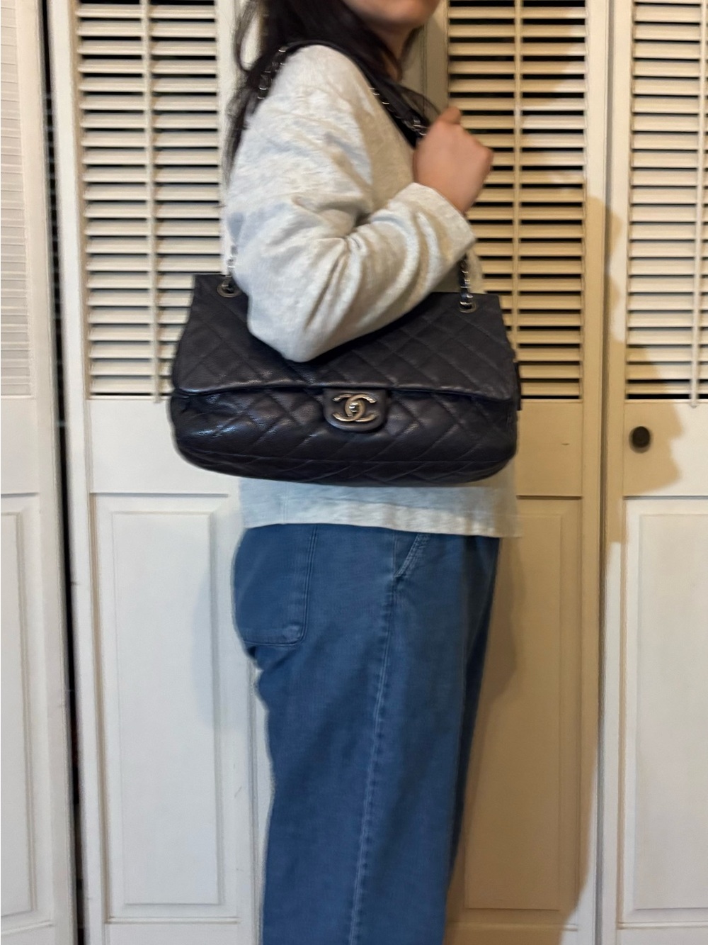 CHANEL Quilted Caviar Leather Jumbo Airplane Double Flap Shoulder Bag - Picture 16 of 16